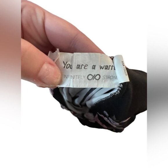 Women’s Floral Full Length Legging XL - Picture 3 of 8